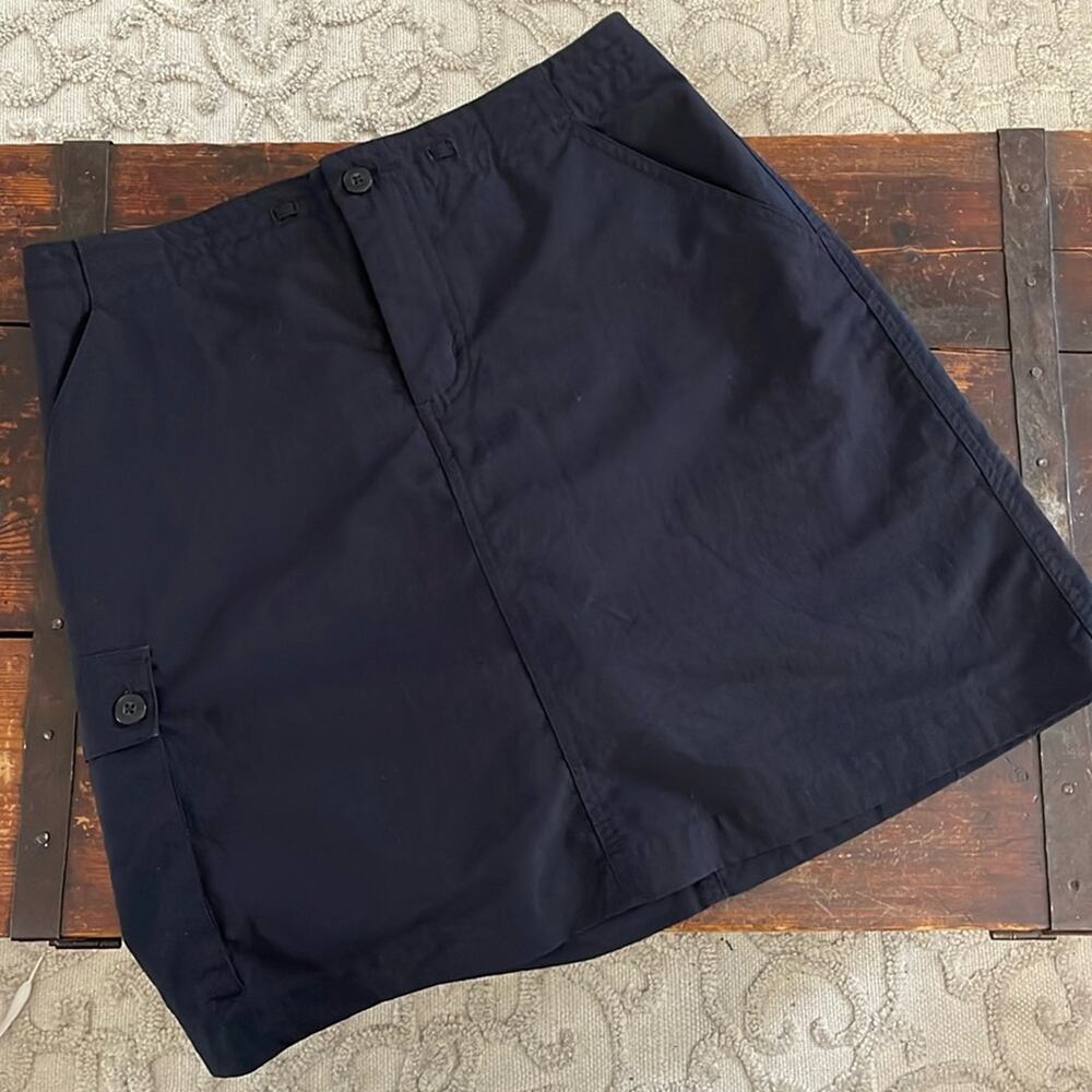 Patagonia Black Active Cargo Skort Size 4